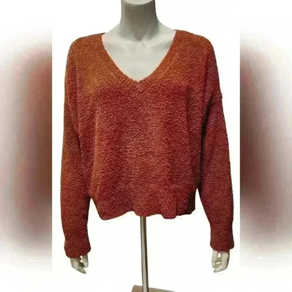 Cozy Rust Loungewear Set - Picture 3 of 8